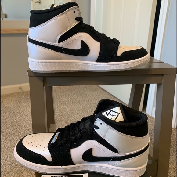 Air Jordan 1 Mid Se